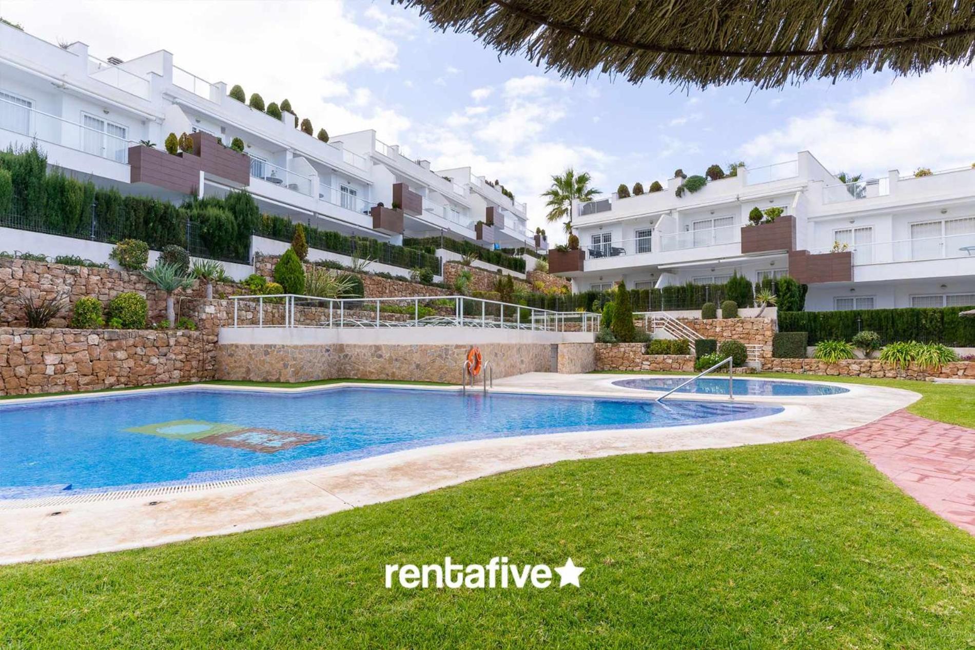 Rentafive Novabeach Jacuzzi Terraza *